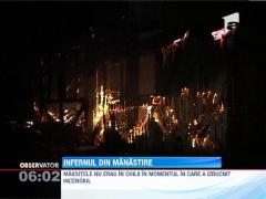 Manastirea Varzaresti din Vrancea a fost mistuita de flacari