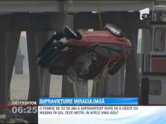 SUA: O tanara a scapat cu viata, dupa ce a cazut 12 metri cu masina in apa