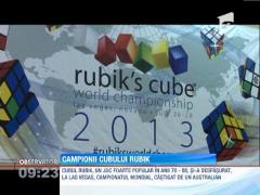Un australian a devenit campion mondial la rezolvarea Cubului Rubik