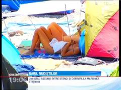 In Vama Veche si in Costinesti este raiul nudistilor