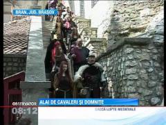 Festivalul ''Turnirul Cetatilor a debutat cu un alai de cavaleri si domnite