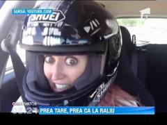 Cum reactioneaza o femeie intr-o masina de raliu
