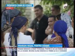 Priveghi regal pentru Cioaba. Sute de rromi au sosit la palatul din Sibiu