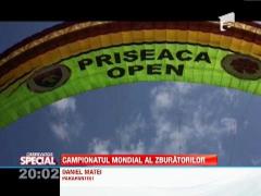 Cei mai buni parapantisti din lume se intrec la Stoenesti