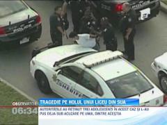 Elev injunghiat mortal, pe holul unui liceu din SUA