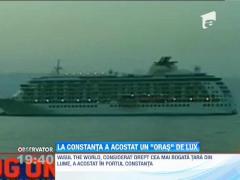 Un vas luxos de croaziera a acostat la malul Marii Negre
