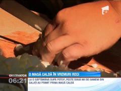 Sinistratii din doua localitati din Galati au primit primele ajutoare