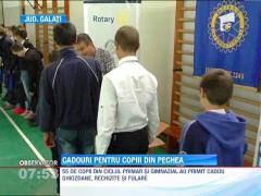Rechizite scolare pentru copiii de la Grupul Scolar Pechea