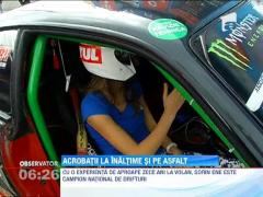 Acrobatii la inaltime si pe asfalt, la Salonul Auto Bucuresti