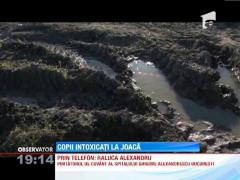 Plimbare cu peripeţii! Doi copii s-au intoxicat cu gaze de sondă pe un câmp din localitatea Bucşani