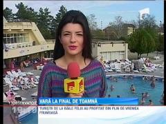Încurajaţi de vremea frumoasă, sute de bihoreni şi turişti au ieşit la bronzat