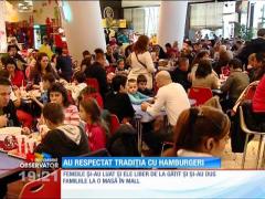 În mall-uri, fasolea a pierdut în faţa hamburgerilor