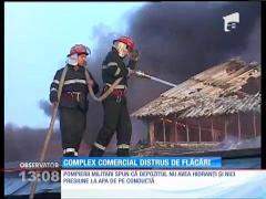 Complex comercial distrus de flăcări, în Constanţa