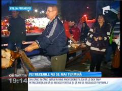 Românii petrec de două nopți fără oprire