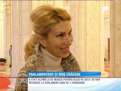 Parlamentarii şi Moş Crăciun