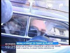 Gigi Becali a intrat în 2014 cu un pahar de plastic în mână