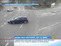 Accident spectaculos în Slatina. Maşina mică răstoarnă jeep-ul mare