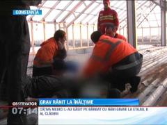 Intervenţie la limită cu moartea! Cum a fost salvat un bărbat căzut de la etaj