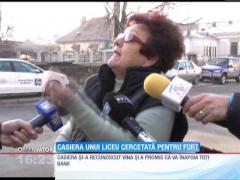 Casiera unui liceu din Târgovişte este cercetată pentru furt