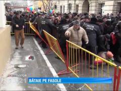 Bătaie pe fasole de ziua micii Uniri