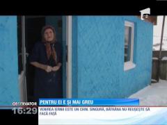 Bătrânii din satele troienite, prizonieri sărmani cu speranță doar în Dumnezeu