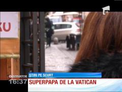 Să fie oare o pasăre? Un avion? Nu, este Papa! Superpapa!