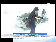 Urgia i-a tinut blocati, pe șosele
