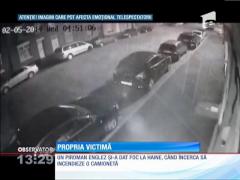 Un piroman englez şi-a dat foc la haine