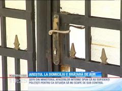 Verificarea unui arestat la domiciliu