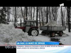 Parcul din Pucioasa, locul ales de autorităţi pentru depozitarea zăpezii