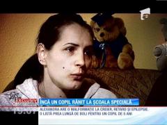 Educaţia se face cu pumnul! Încă o mamă şi-a găsit copilul rănit la o şcoală specială