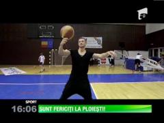 Cei de la Petrolul sunt fericiţi! Au dansat pe melodia lui Pharell Williams