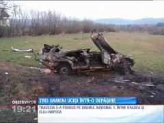 Trei oameni au murit după ce un șofer fără permis a făcut o depăşire imposibilă