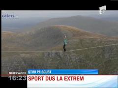 Cascadorii spectaculoase pe... sârmă!