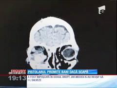 Pistolarul care a lăsat o tânără fără un ochi promite bani dacă va scăpa de închisoare