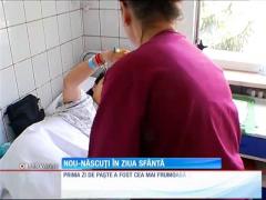 Cel mai frumos cadou de Paşte e în maternităţi! Zeci de familii au fost binecuvântate