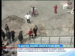 Pe șantier, Mazăre joacă în filme mute