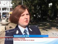 Caz şocant! Două copile au fost terorizate de tatăl lor