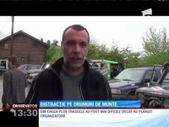 Împătimiţi de offroad din toată Europa s-au aşezat la start în  Munţii Banatului