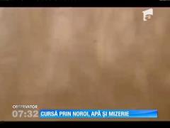 Cursă prin noroi, apă şi mizerie