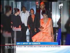 Ruşinos! Jay-Z, bătut de cumnată