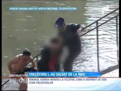 Bucureşti: Tânăr de 26 de ani, salvat de trecători din râul Dâmboviţa