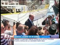 Incident prezidenţial! Traian Băsescu, scuipat de un șomer