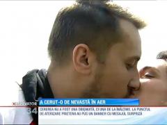 Mai romantic nu se poate! A cerut-o de nevastă la mii de metri distanță de pământ