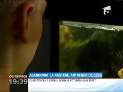 Un tânăr abandonat la naştere a ajuns psiholog şi profesor