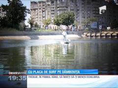 Cu placa de surf pe Dâmboviţa