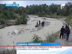 Ploile torenţiale, coşmar pentru jumătate din ţară