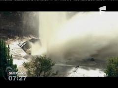 Fântână arteziană în campusul al Universităţii din Los Angeles