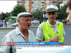 Exclusiv! Cum se descurcă nevăzătorii în Capitală