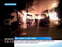 Trei TIR-uri s-au făcut scrum într-o parcare privată de lângă Piteşti